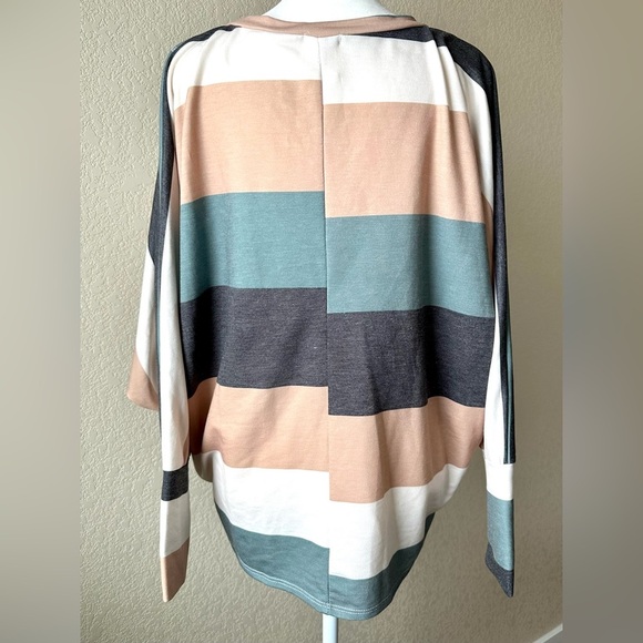 Fantastic Fawn Multi Stripes Dolman Long Sleeve Top - s - Picture 5 of 6